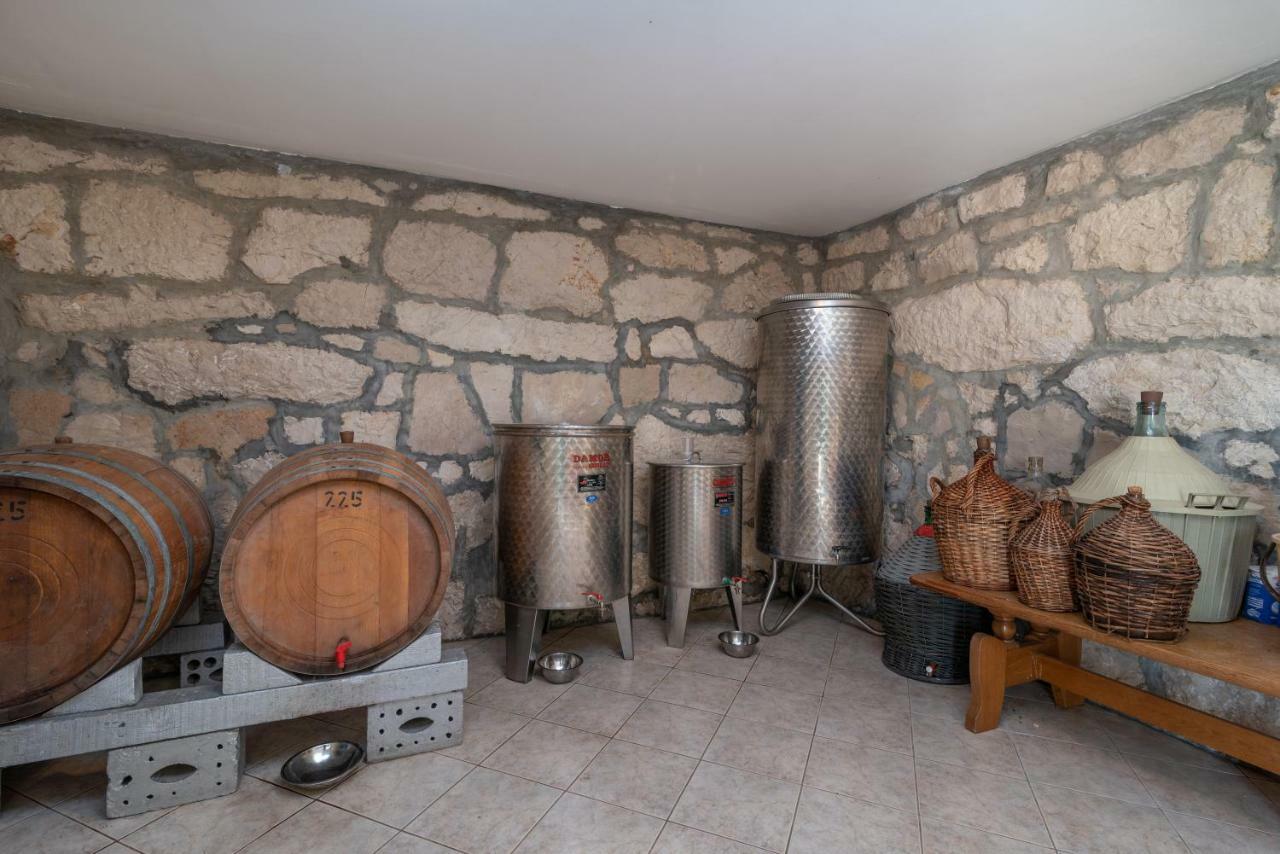 Bristivica Villa Zuza מראה חיצוני תמונה