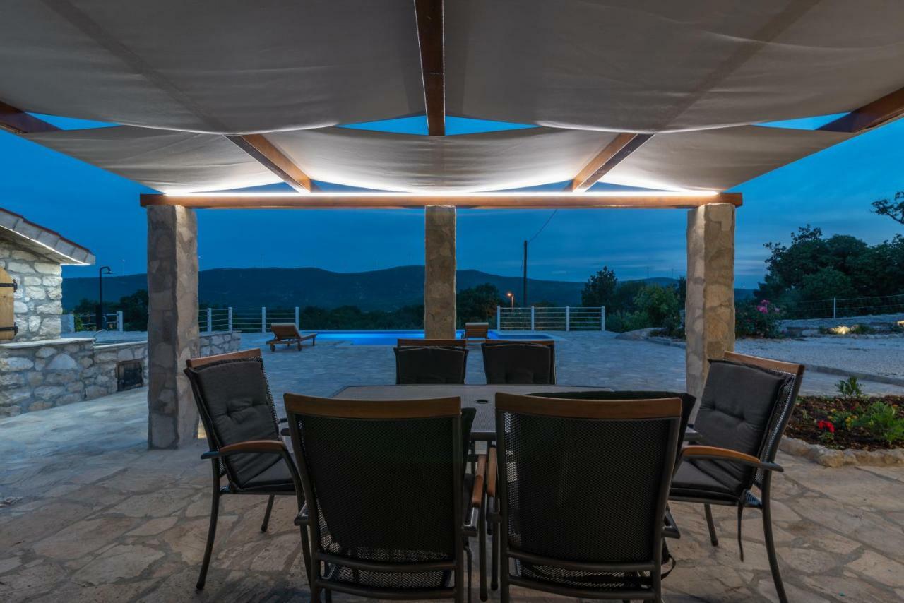 Bristivica Villa Zuza מראה חיצוני תמונה