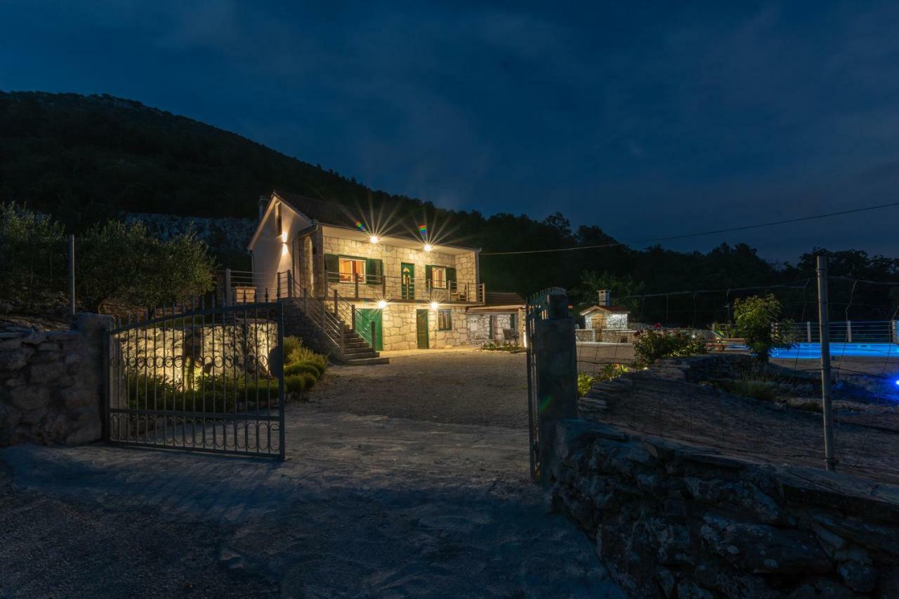 Bristivica Villa Zuza מראה חיצוני תמונה